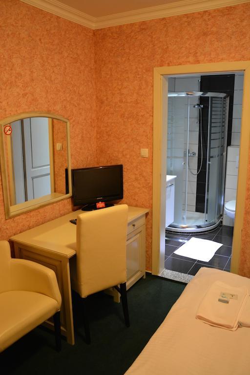 Motel Most Любушки Екстер'єр фото