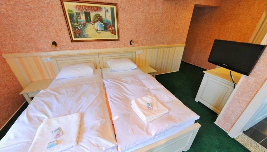 Motel Most Любушки Екстер'єр фото